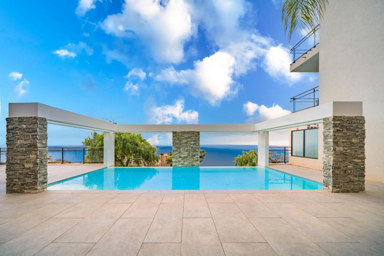 Апартаменты Frontiere Monaco, Terrasse Vue Mer, Tour Odeon - Ap Босолей Экстерьер фото